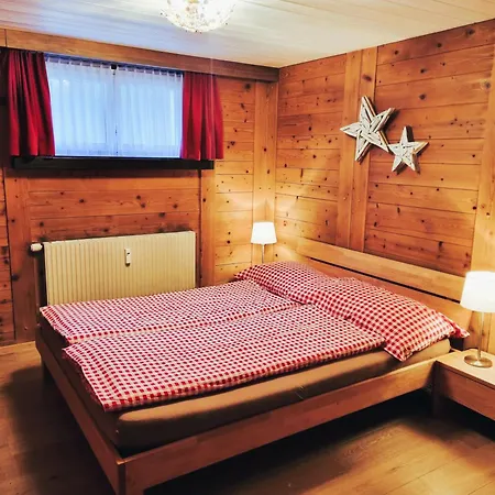 Mom - Alpine Boutique Apartments, Romantica, Near Grindelwald Terminal Apartment Grindelwald