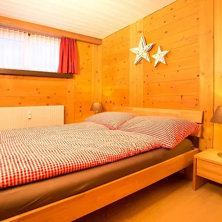 Mom - Alpine Boutique Apartments, Romantica, Near Grindelwald Terminal