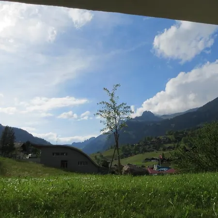 Apartment Mom - Alpine Boutique Apartments, Romantica, Near Grindelwald Terminal *