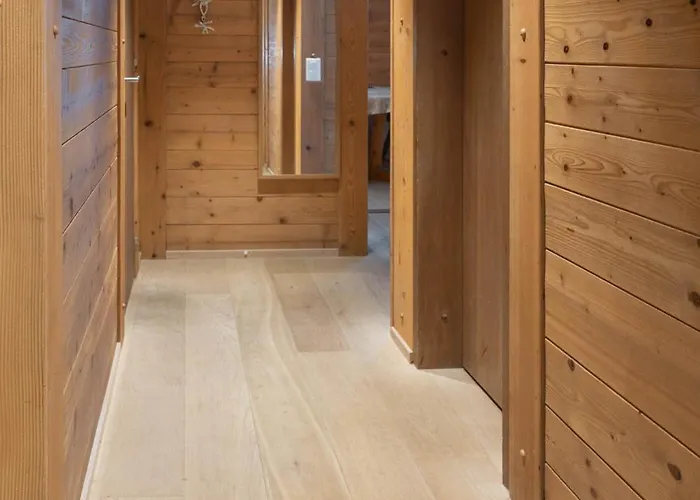 Mom - Alpine Boutique Apartments, Romantica, Near Grindelwald Terminal Apartment Grindelwald