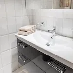 Lejlighed Mom - Alpine Boutique Apartments, Romantica, Near Terminal *